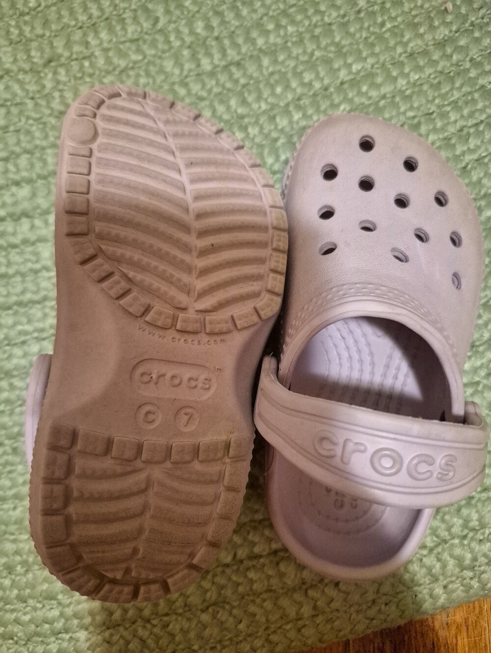🌼$10 Purple Crocs - Picture 2 of 2